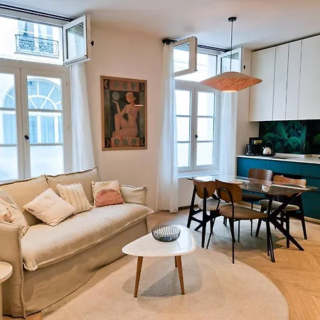 Marais - Fancy One-bedroom Decorated With Taste 巴黎
